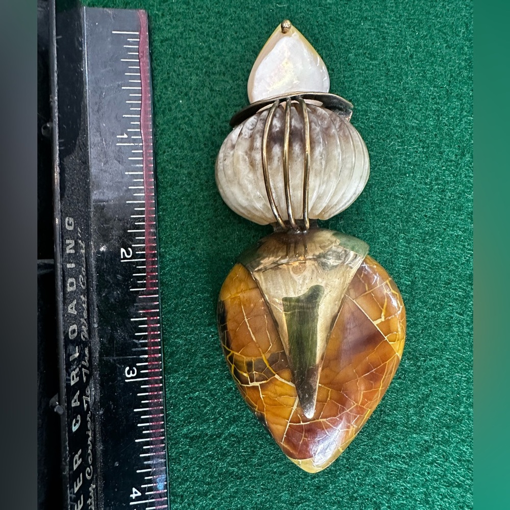 Fabrice Brooch
